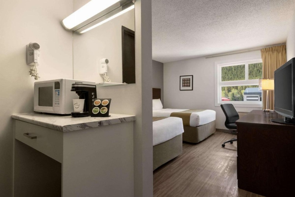 Travelodge by Wyndham Blairmore Image 21